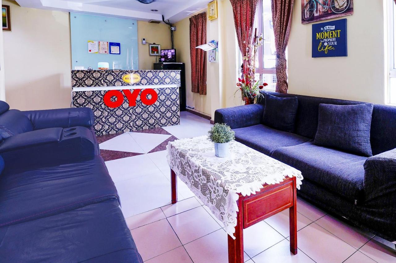Oyo 90486 New Station Hotel Κλάνγκ Εξωτερικό φωτογραφία