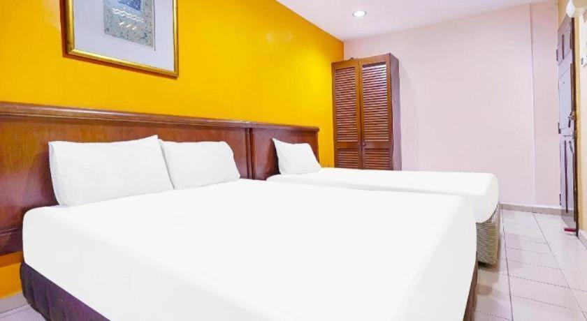 Oyo 90486 New Station Hotel Κλάνγκ Εξωτερικό φωτογραφία